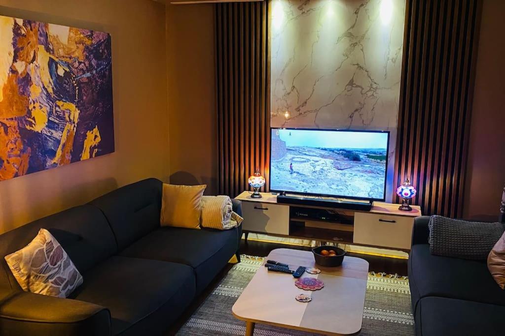 Appartement Sisli Osmanbey Taksim Large Terrace, Quietness And Space à Istambul Extérieur photo