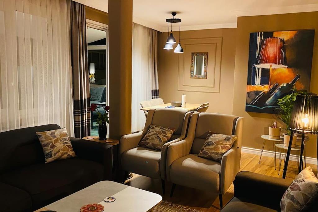 Appartement Sisli Osmanbey Taksim Large Terrace, Quietness And Space à Istambul Extérieur photo