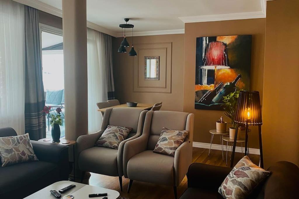 Appartement Sisli Osmanbey Taksim Large Terrace, Quietness And Space à Istambul Extérieur photo
