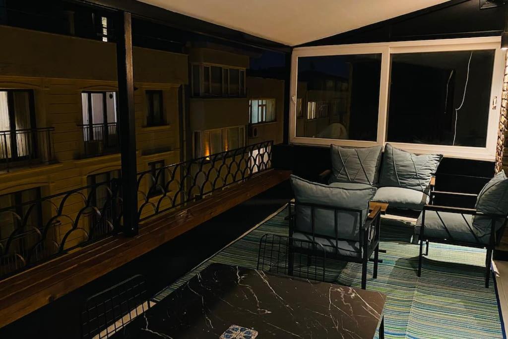 Appartement Sisli Osmanbey Taksim Large Terrace, Quietness And Space à Istambul Extérieur photo