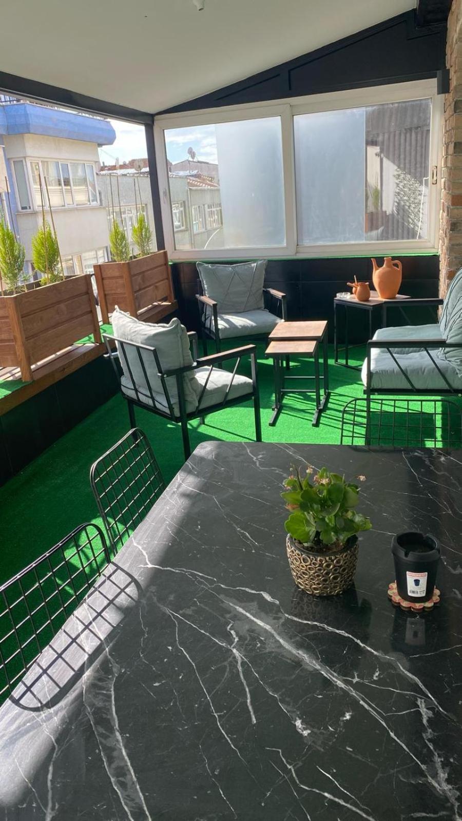 Appartement Sisli Osmanbey Taksim Large Terrace, Quietness And Space à Istambul Extérieur photo
